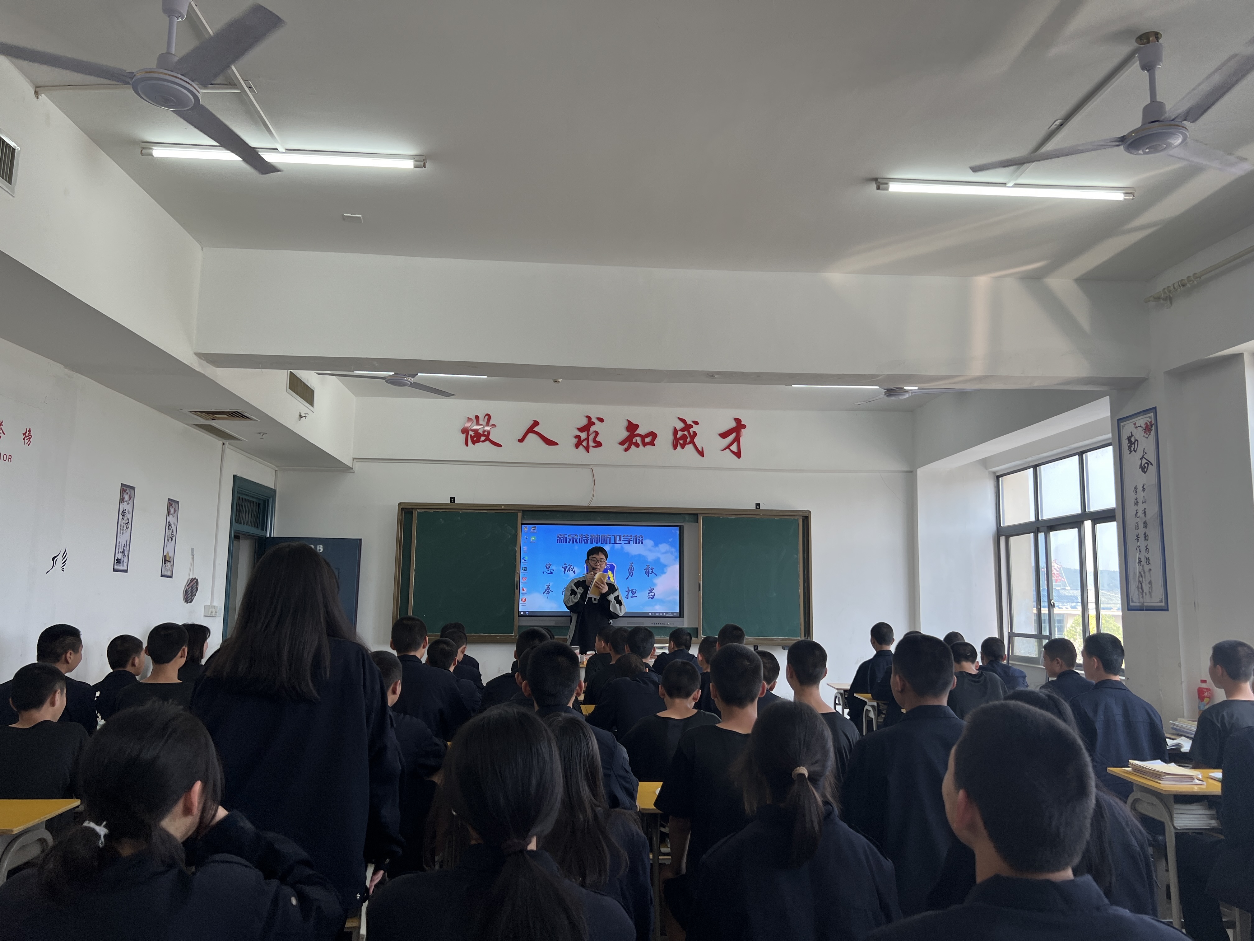 b85ab0ac57b2c6ab4071f0f4f6389a5